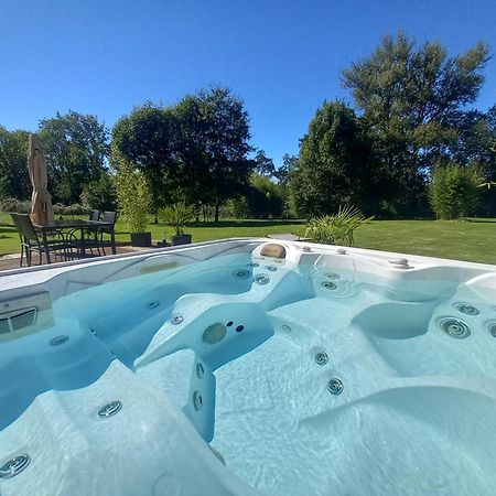 فيلا L'Oasis Des Pyrenees Campuzan المظهر الخارجي الصورة