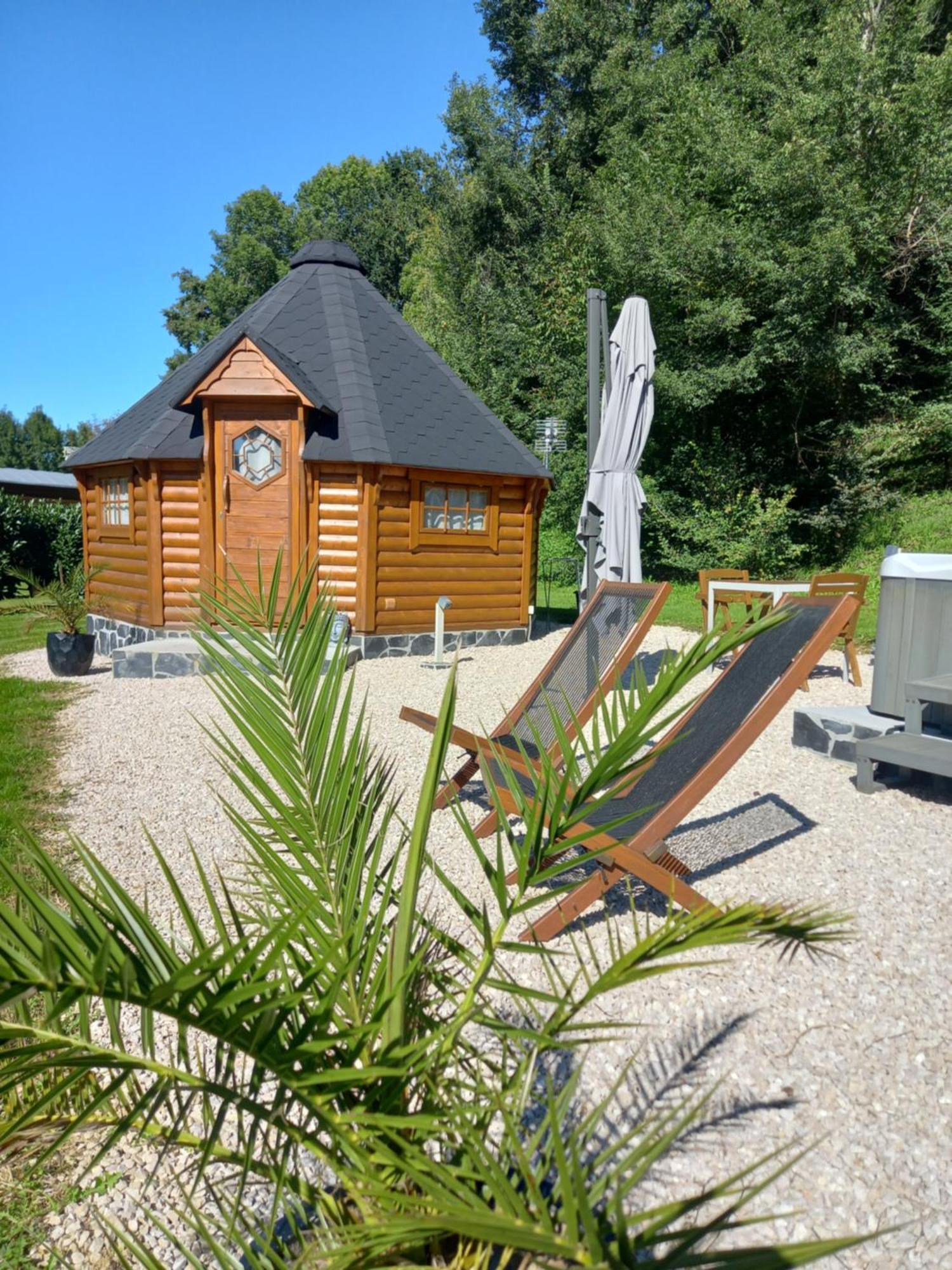 فيلا L'Oasis Des Pyrenees Campuzan المظهر الخارجي الصورة